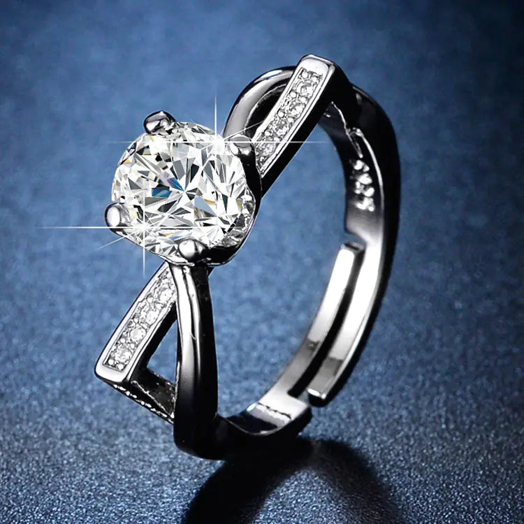 High-end Imitation Moissanite Four-claw Diamond Ring