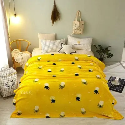 Colorful Pineapple Fleece Blanket for Kids' Gifts
